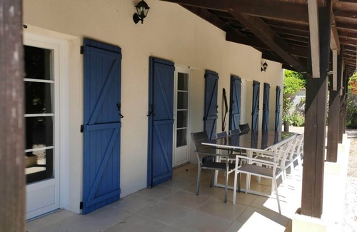Segonzac House | L'Ancienne Distillerie - Remy. only 10 mins from Cognac