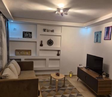 Tabarka Apartment | L'ancienne menuiserie