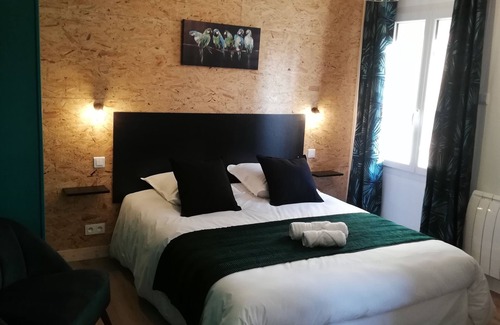 Centre Ville Bed & Breakfast | L'Angély