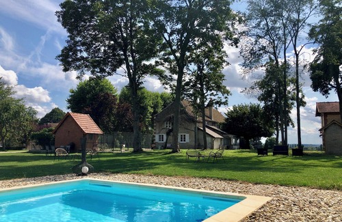 Bragny-sur-Saone House | L'annexe, character gîte in the heart of Burgundy