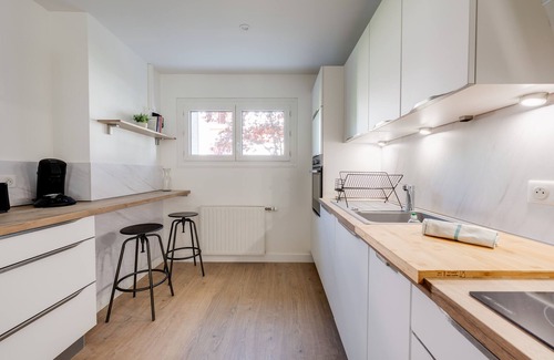 Annecy Apartment | L'Annexe du 43 - Beautiful T3 for 4 people with balcony