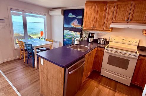 La Mitis Apartment | L'APPÂT buvette et couchette de Sainte-Luce - Appartements de vacances modernes, calmes et ressourçant sur le fleuve