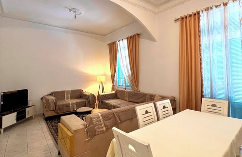 Tunis Centre Bed & Breakfast | L'Appartement Central in the heart of Tunis