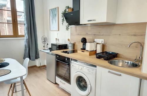 Saint-Quentin Apartment | L'arbre du Voyageur