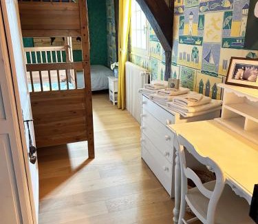 Sainte-Colombe Bed & Breakfast | L'Armandière