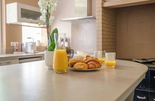 Saint-Hilaire-le-Petit House | L'Artbanne - La maison Gaïa