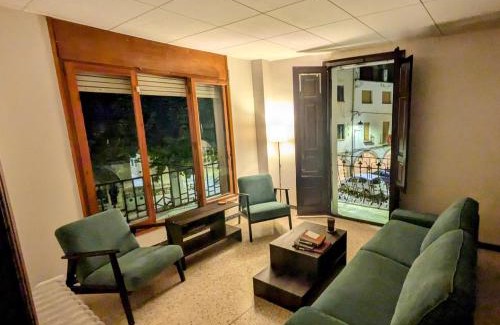 Albi House | L'Artesania - The Craft village house