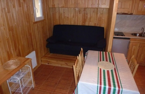 Mouguerre Ski Chalet | L'ARTZAMENDI, a wooden chalet that's as clean as a whistle! 2* prefectoral