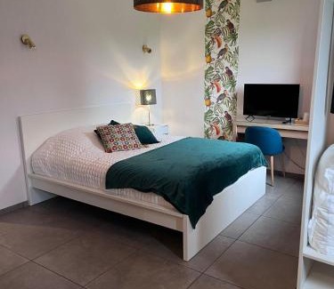 Brebotte Hotel | L'auberge du canal