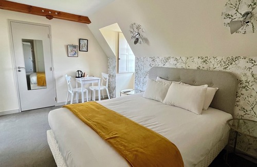 Bonnoeuvre Hotel | L'auberge le prieuré des gourmands