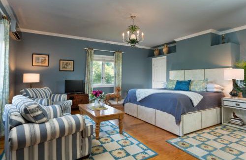 White Post Hotel | L'Auberge Provencale Inn & Restaurant