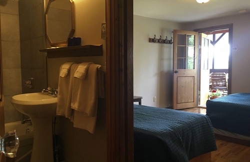 Saint Hilarion House | L'Aubergine