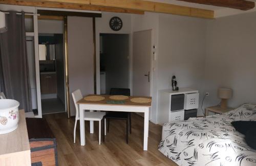 Montgeard Bed & Breakfast | L'Autan sage