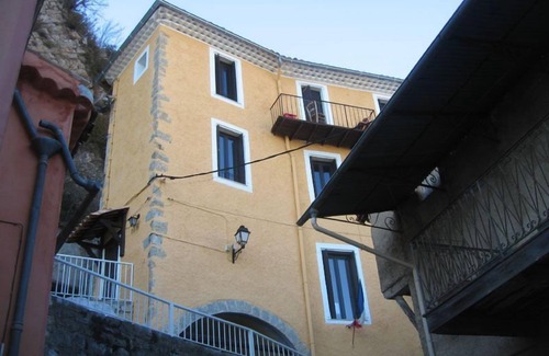 Auvare House | L'Auvarois 1 - AUVARE