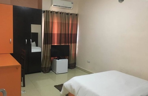 Ajah Hotel | L'avalon Hotel and Suites