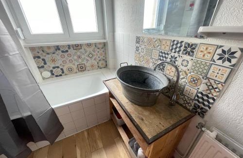 Patrotte Metz-Nord Apartment | L'Avenue 6 Lits Wifi Parking Un Séjour à Part