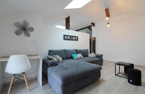 Bruyeres Apartment | L'Avison