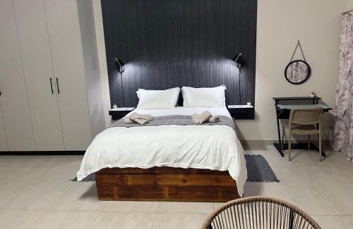 Klerksdorp House | L&C Cottage