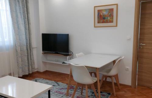 Oborishte Apartment | L&C - location and comfort in Sofia