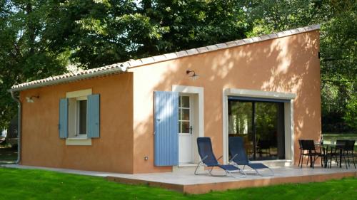 Saint-Martin-de-la-Brasque House | L'eau vive