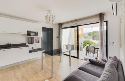Verghia Apartment | L'Ebene