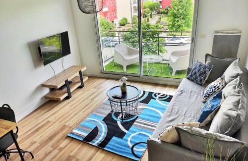Orvault Apartment | L'Ebenisterie - Sublime Type 2 Lumineux - Grand balcon