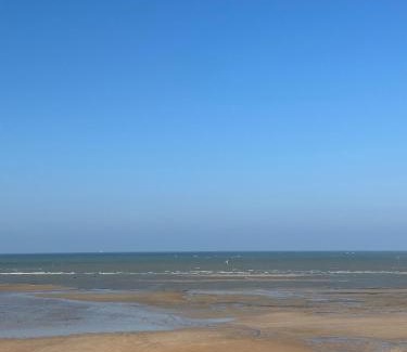 Courseulles-sur-Mer Apartment | L'echappee Marine - Vu Mer