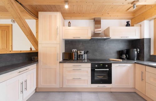 Liezey Ski Chalet | L’Ecrin Blanc – Cocon familial avec jacuzzi et salle de jeux