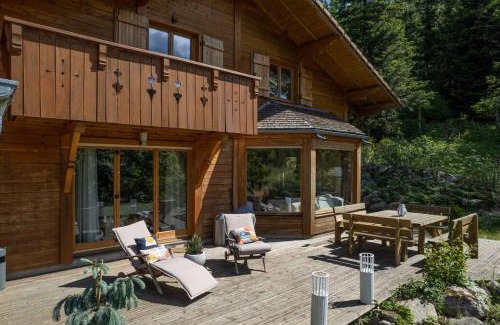 Liezey Ski Chalet | L’Ecrin Blanc – Cocon familial avec jacuzzi et salle de jeux