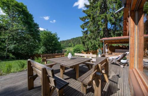 Liezey Ski Chalet | L’Ecrin Blanc – Cocon familial avec jacuzzi et salle de jeux