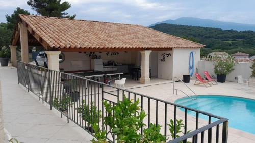 Crillon-le-Brave House | L'ecrin du Ventoux