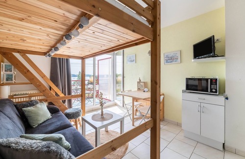 La Richardais Apartment | L'Effet Mer - Studio Apartment, Sleeps 4