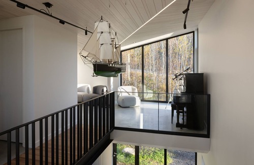La Malbaie Villa | L'Embacle: Luxury Chalet with Pool Spa and Views