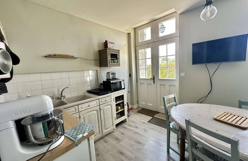 Asnelles Apartment | L'Émeraude, apartment with terrace near the beach
