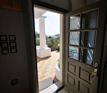 Lakkion Villa | L'eros Villa Grandma's house