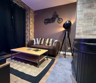 Estissac Apartment | L'escale en Othe avec jacuzzi