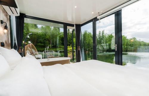 Boissise-le-Roi Boat Rental | L'Escale Royale Saint-Fargeau-Ponthierry - Seine - Melun