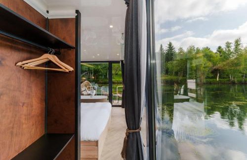 Boissise-le-Roi Boat Rental | L'Escale Royale Saint-Fargeau-Ponthierry - Seine - Melun