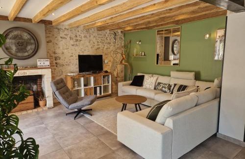 Veigne Apartment | L'escapade/Maison de campagne