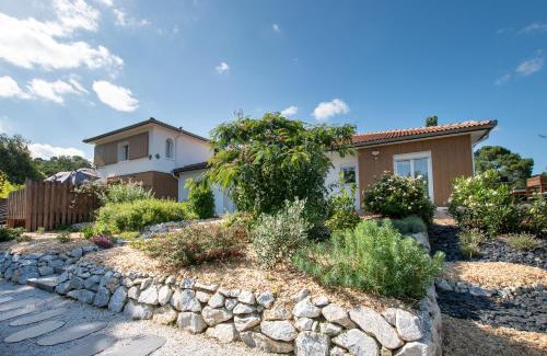 Pujaudran Apartment | L Escapade Nature et Gourmande Gîtes, Chambres d'Hôtes, piscine, Spa Toulouse Colomiers Gers