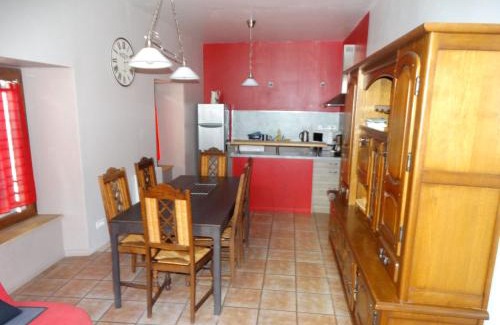 Lavoute-Chilhac House | L'estaou