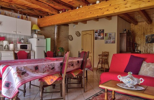 Poncin House | L'etable - Poncin - Gîte