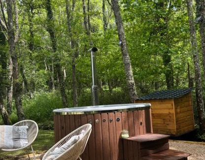 Manzat House | L'etang calme