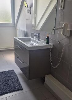 Beuvardes Hotel | L'Etape Restaurant - Bar et Gîte
