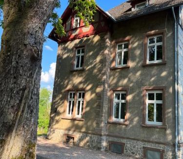 Schmidtheim Apartment | L' Extravagante im Garten von Schloss Schmidtheim