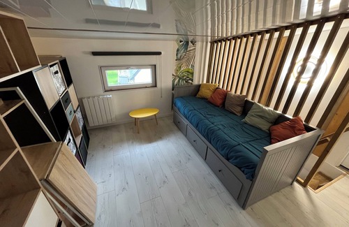 Plesse House | L'Habitation Buhel, 2 steps from the pond of the same name.