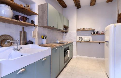 Old Town Apartment | L'harmonie des Tanneurs