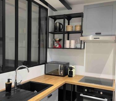 Boucle - Gros Caillou Apartment | L'Herbe ou ville