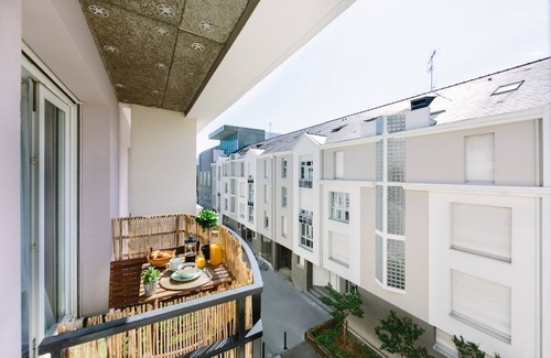 Madeleine-Champ de Mars Apartment | L'Idéal- Cité des Congrès Nantes