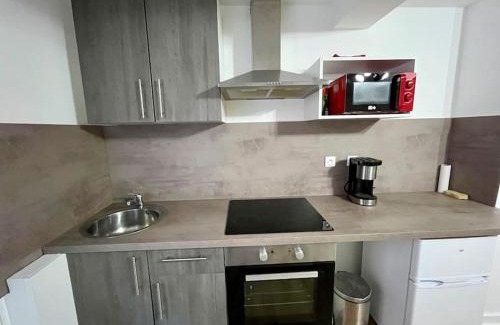 Riorges Apartment | L'Idylle de Riorges